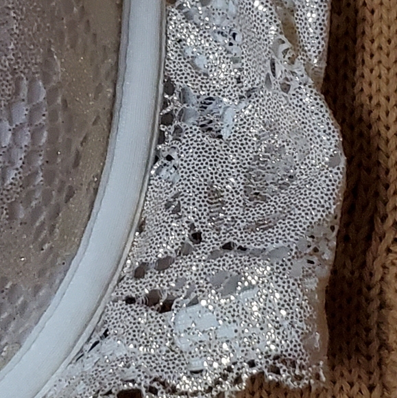 Lasenza bra - Picture 2 of 8